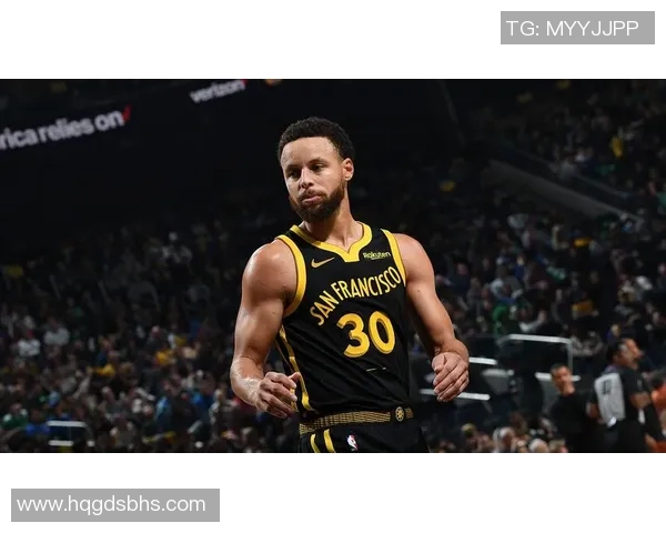 勇士与凯尔特人激战库里精彩转身三分助球队逆转胜利